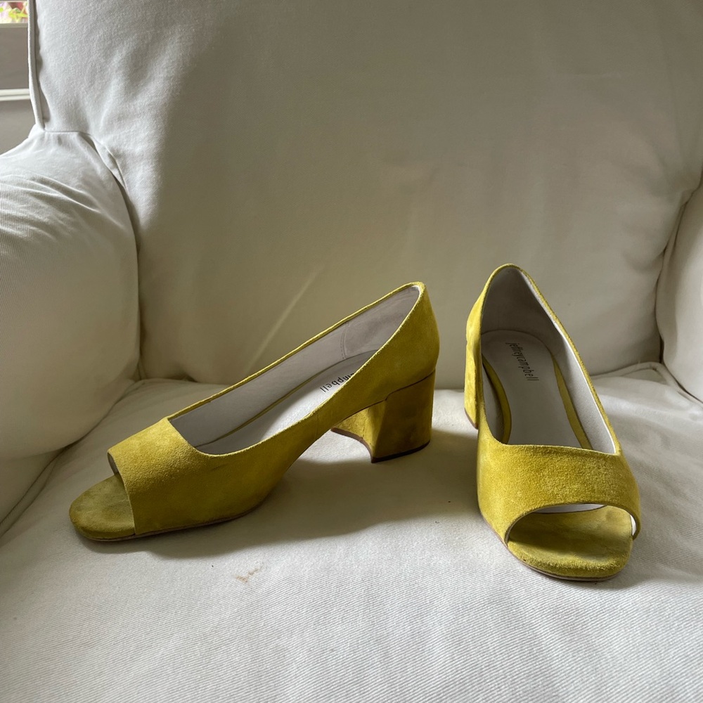 Jeffrey Campbell Chartreuse Peep Toe Kitten 2” Heels sz 7